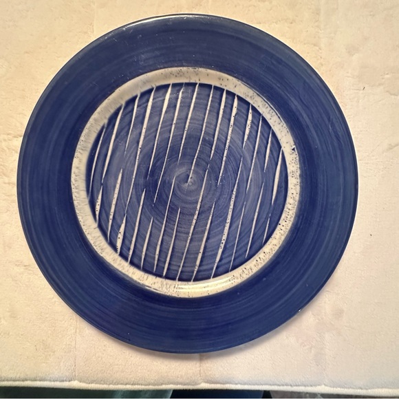 Flat blue plate - Picture 3 of 5
